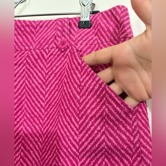 Lilly Pulitzer Pink Chevron Print Corduroy Mini Skirt 6 - Picture 4 of 9